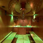 Honey Hotel