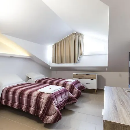 Hotel Honey Ripacandida