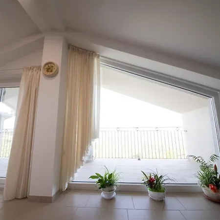 Honey Hotel Ripacandida