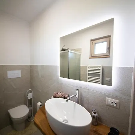 Honey Hotel Ripacandida